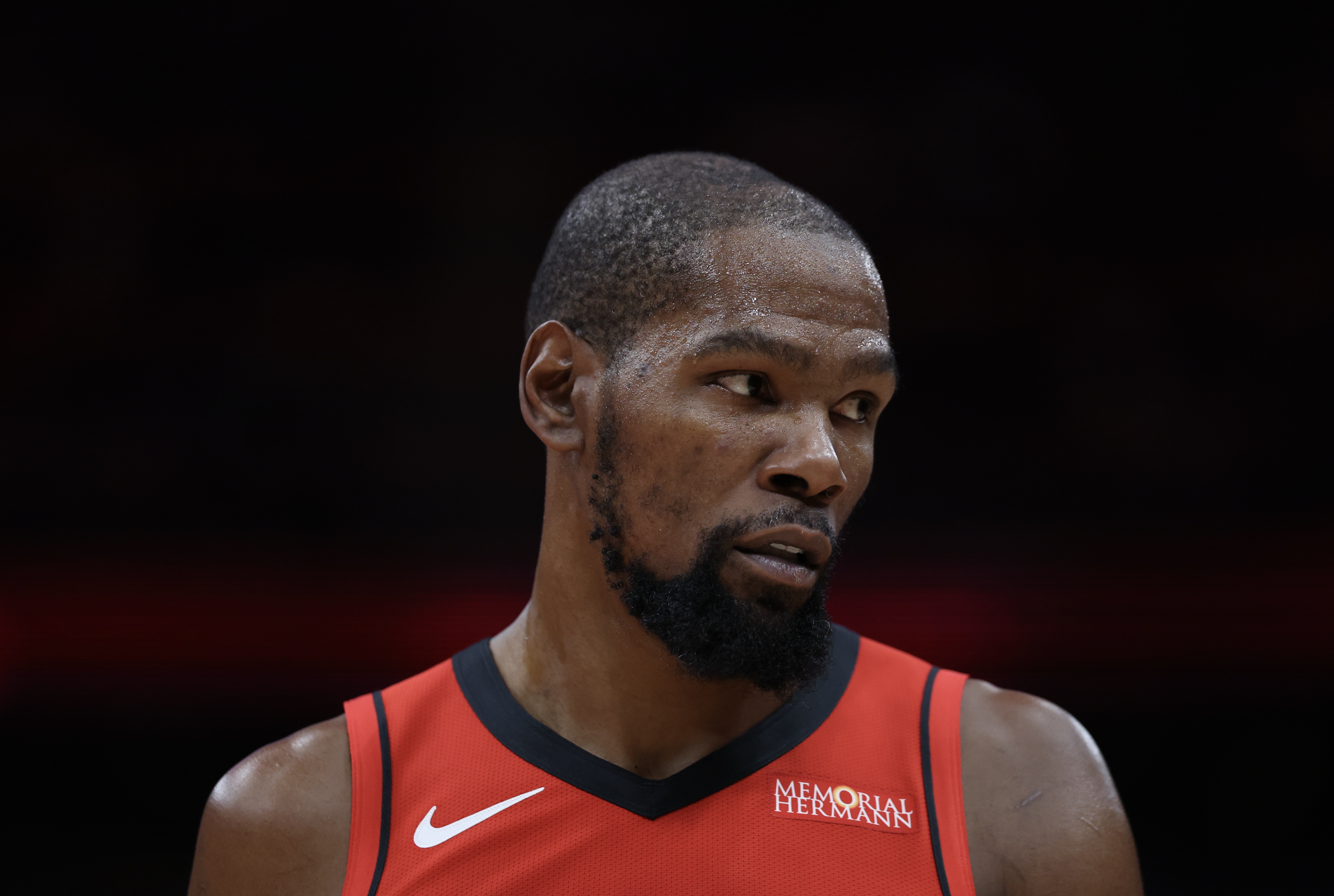 解说：杜兰特背靠背干了85分钟 真啃老啊&amp;咔咔啃啊这是