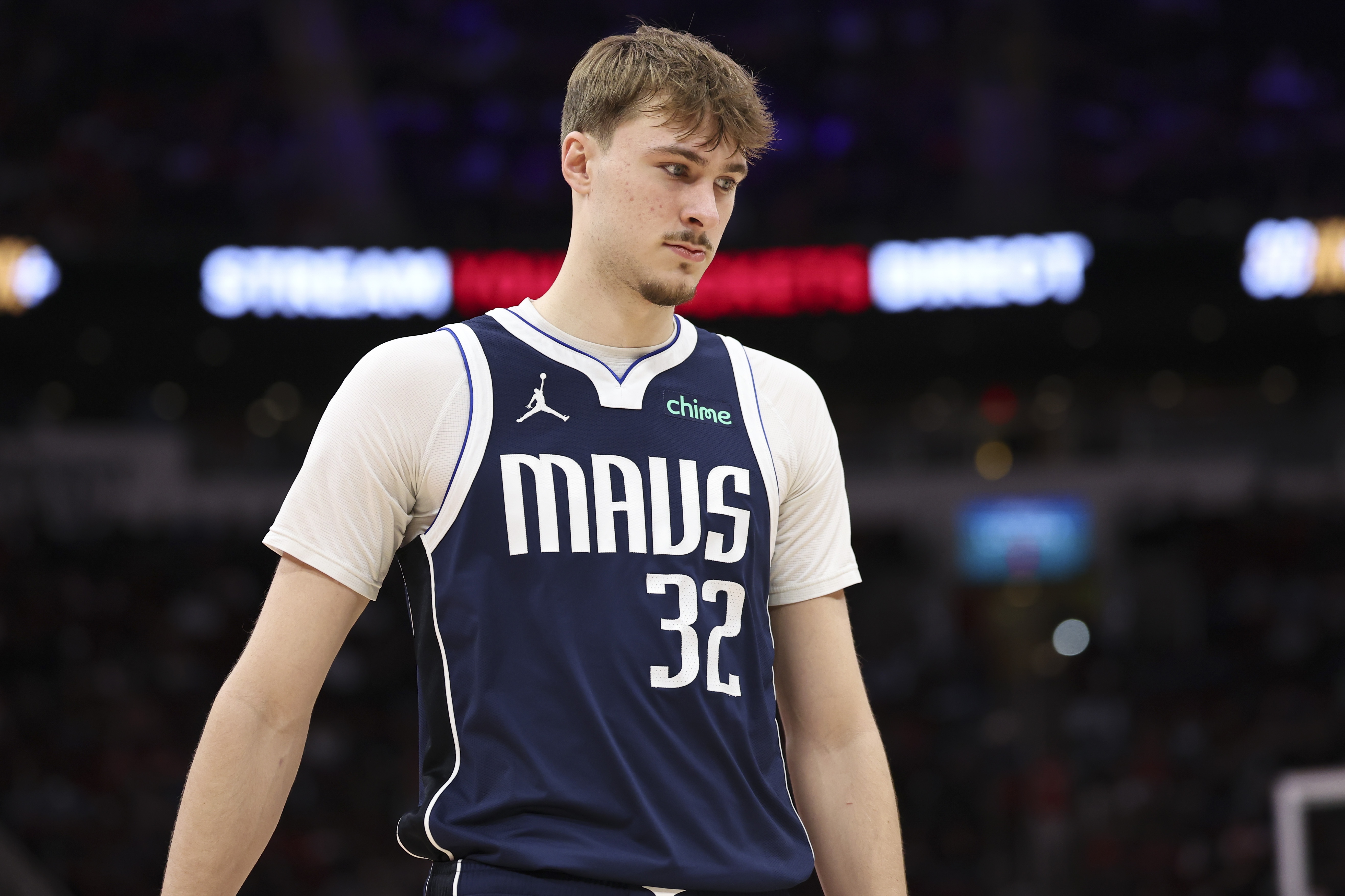 开云体育网址-弗拉格：浓眉和欧文在心理层面上给了我很多帮助 他们是我的榜样