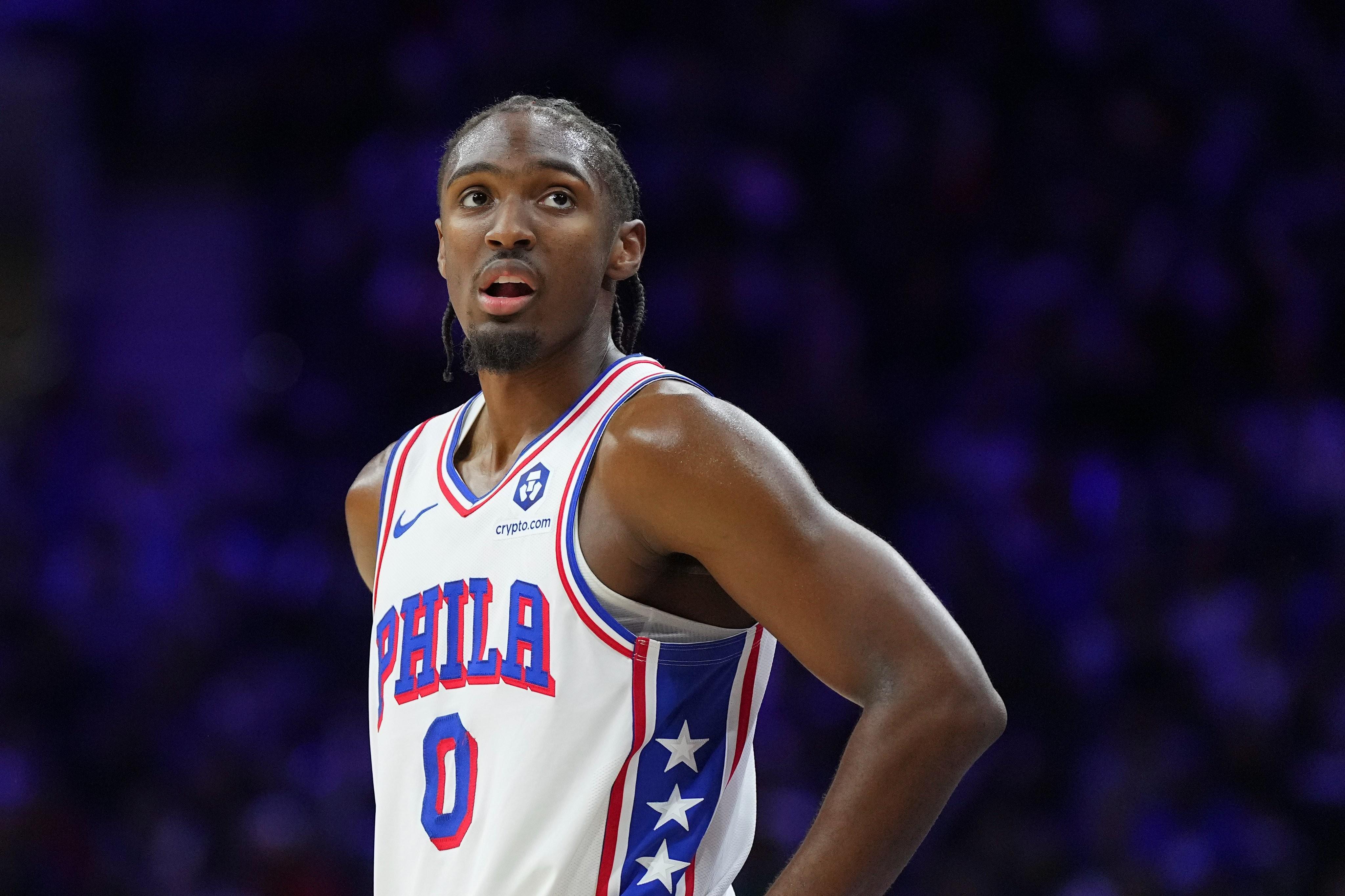 开云体育官方平台-NBA常规赛场均出场时间前十：马克西38分钟领衔，火箭三人入选